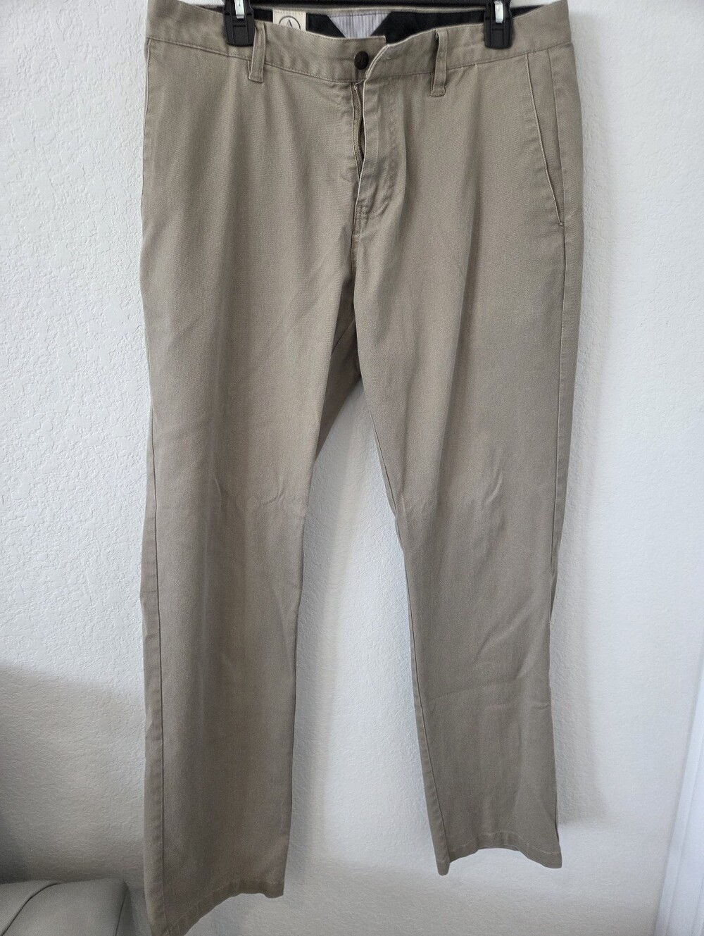 Volcom Men's Khaki Straight Chinos Genuine Classic Light Tan Size Large